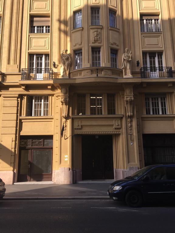 Castel View Apartment Будапеща Екстериор снимка